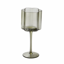 Load image into Gallery viewer, Floret Wine Glass