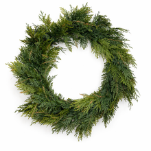 Load image into Gallery viewer, Northern White Cedar Wreath (26")
