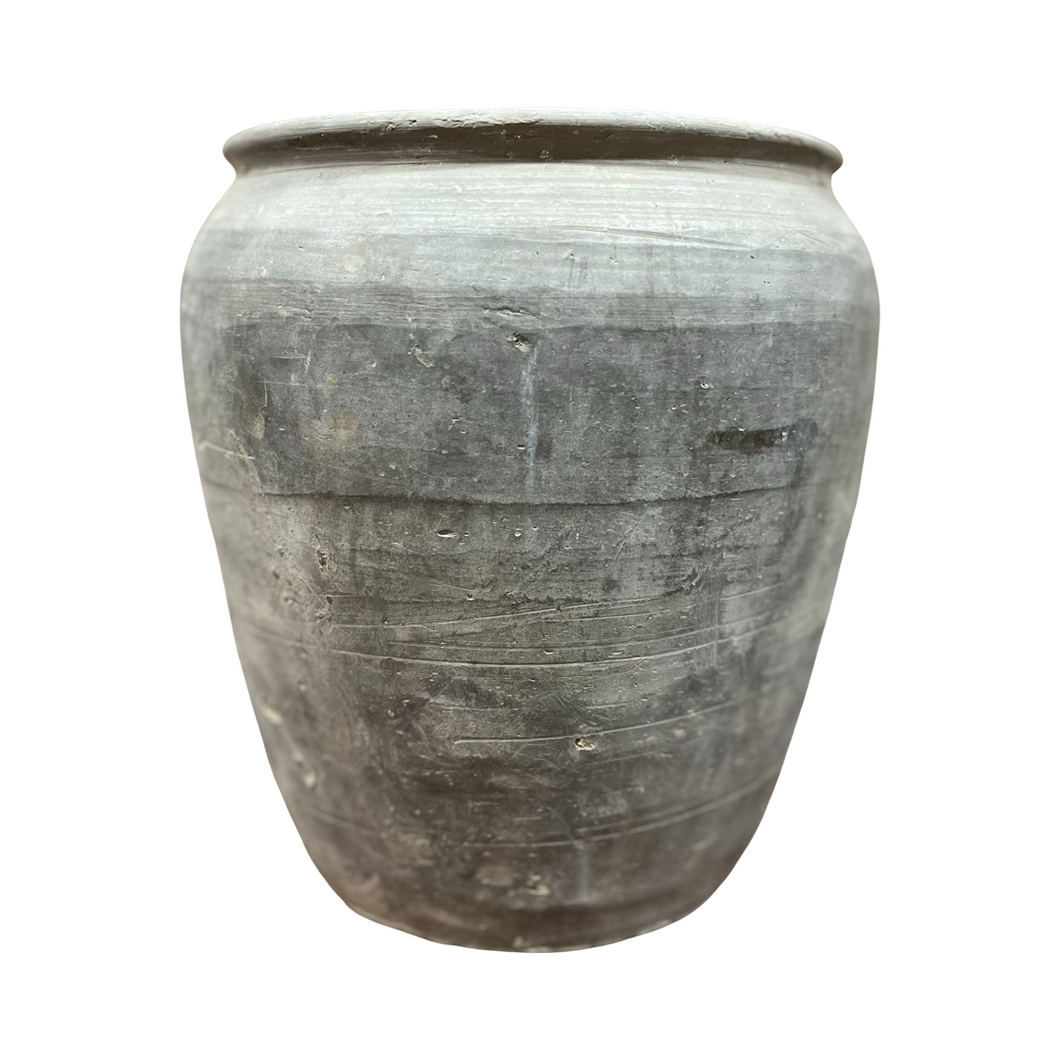 Vintage Louis I Medium Black Pot