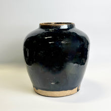 Load image into Gallery viewer, Vintage Glazed Black Pot
