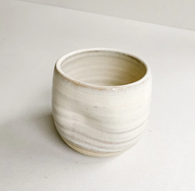 Load image into Gallery viewer, Thumb Cup
