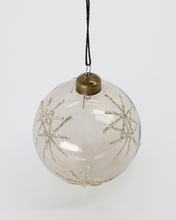 Load image into Gallery viewer, Ornament Star - Clear / silver
